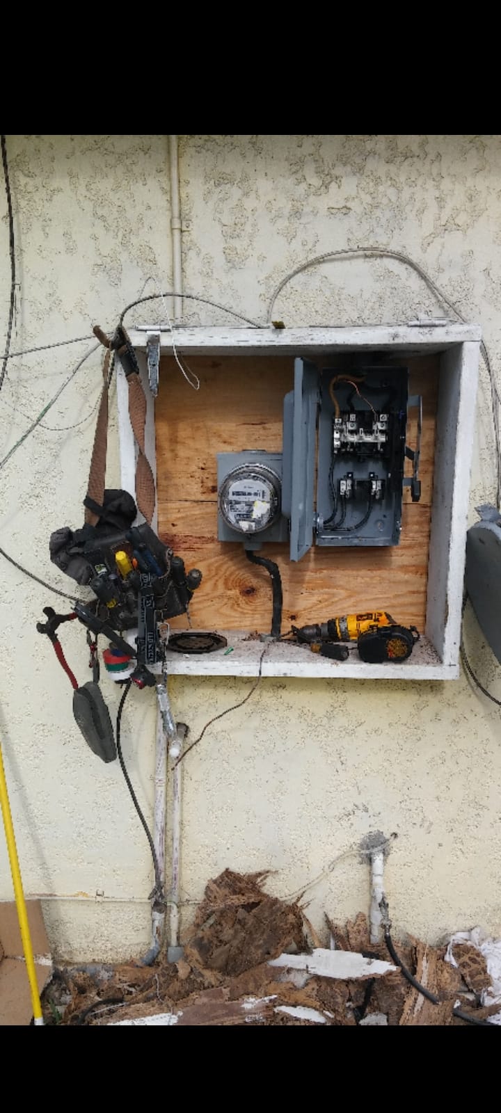 Meter box before repair Nassau