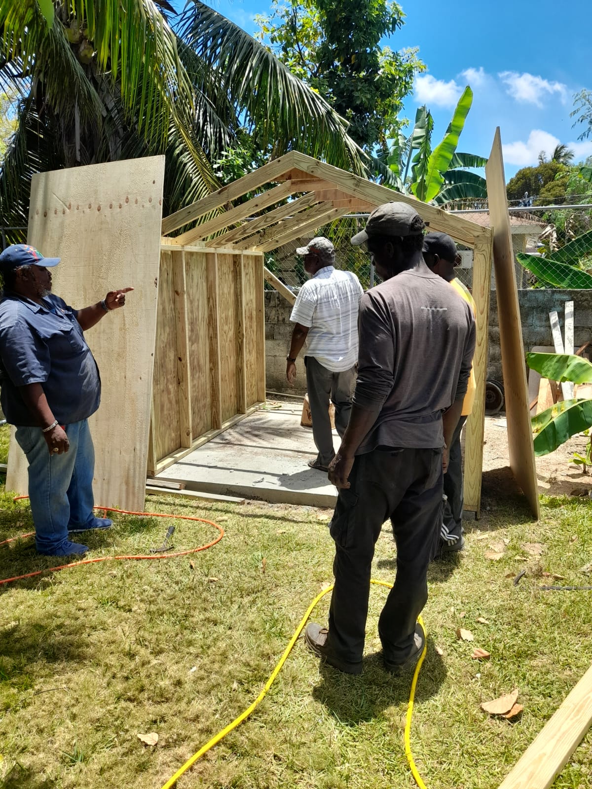 Shed framing crew Nassau